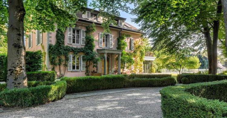 Villa 10 pièces
