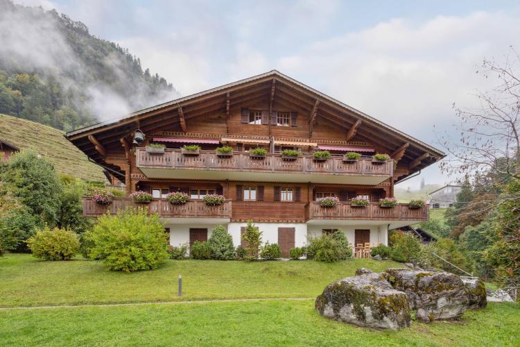 Apartment for sale, Château-d'Œx (Château-d'Oex, Switzerland)