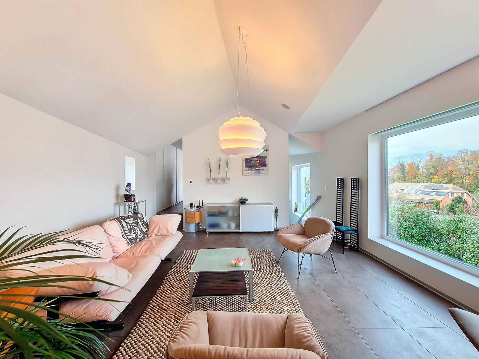 Villa unique dans un quartier résidentiel !