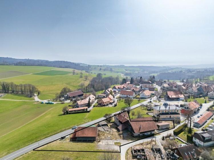 4.5 pièces en attique / combles + balcon + vue + calme