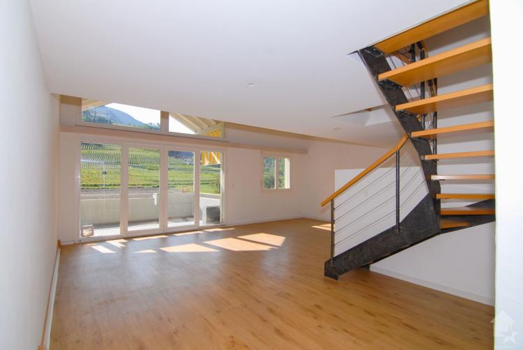 Grand appartement de 5.5 pièces avec vue dégagée à Bramois