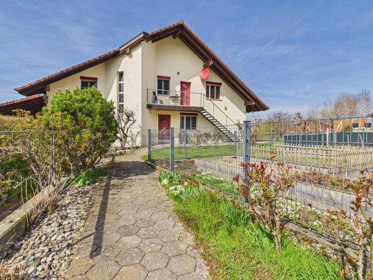 3.5-Zimmer-Wohnung mit grosser Terrasse und schöner Aussicht