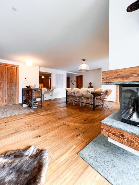 Apartment for sale, Avenue de la Gare (Crans-Montana, Switzerland)