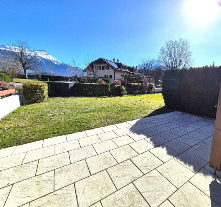 Maison mitoyenne de 4,5 pièces, terrasse-jardin et garage à St-Triphon/Ollon