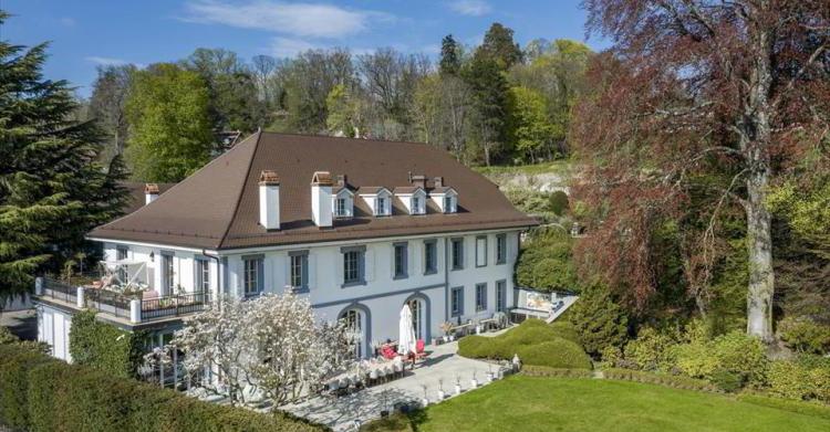 Villa 20 pièces