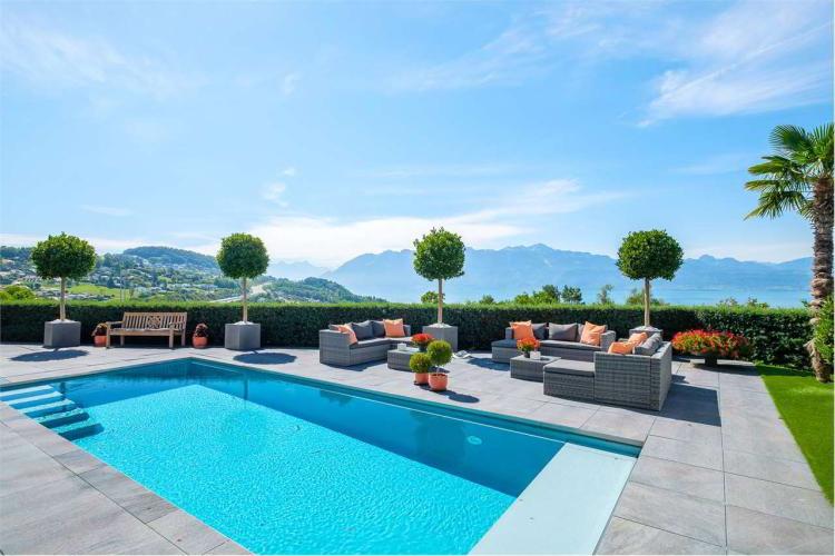 Splendida villa moderna con piscina et vista Lago