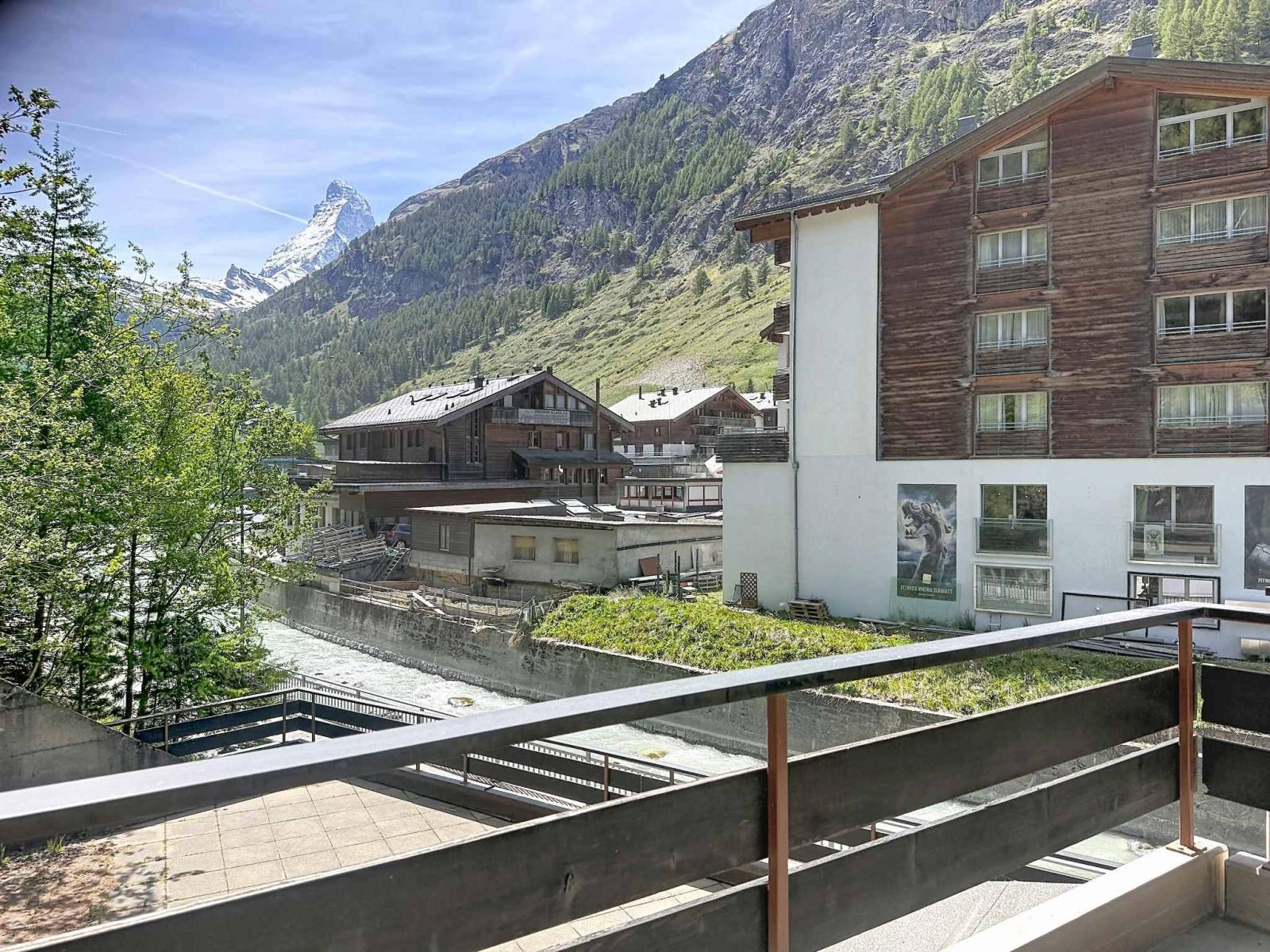 Appartement de 3,5 pièces résidence secondaire avec vue Cervin.