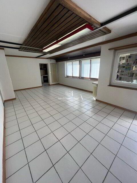 Studio de ~52 m2 au rez-de-chaussée à louer à Courtételle