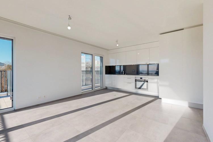 Prächtige neue Dachgeschoßwohnung mit Terrasse und Seeblick