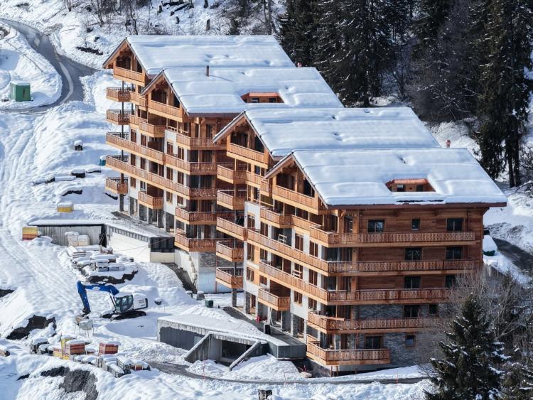 Magnificent 3.5-Zimmer-Neuwagen zu vermieten mit Panoramablick in Crans-Montana