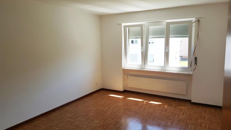 Wohnung 3.5 Zimmer mit Balkon und schöner Aussicht in Haute-Sorne