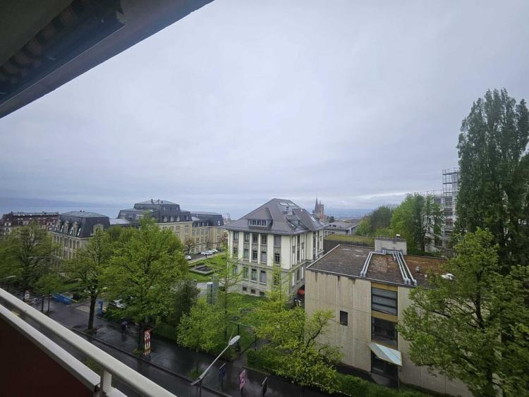 Appartement de 1.5 pièces au 5ème étage