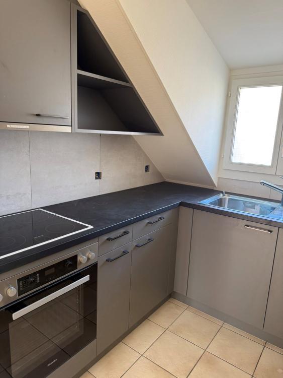 Vier-Zimmer-Wohnung