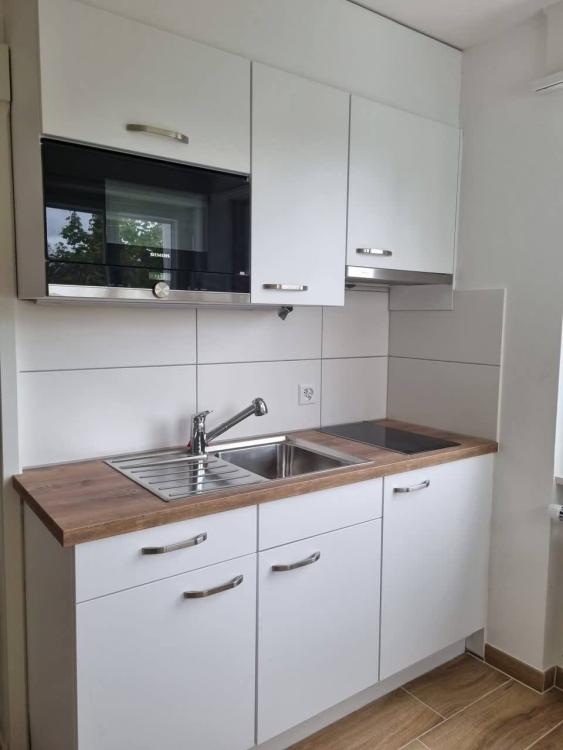 Studio von 13,5 m2 im 2. Stock ohne Aufzug
