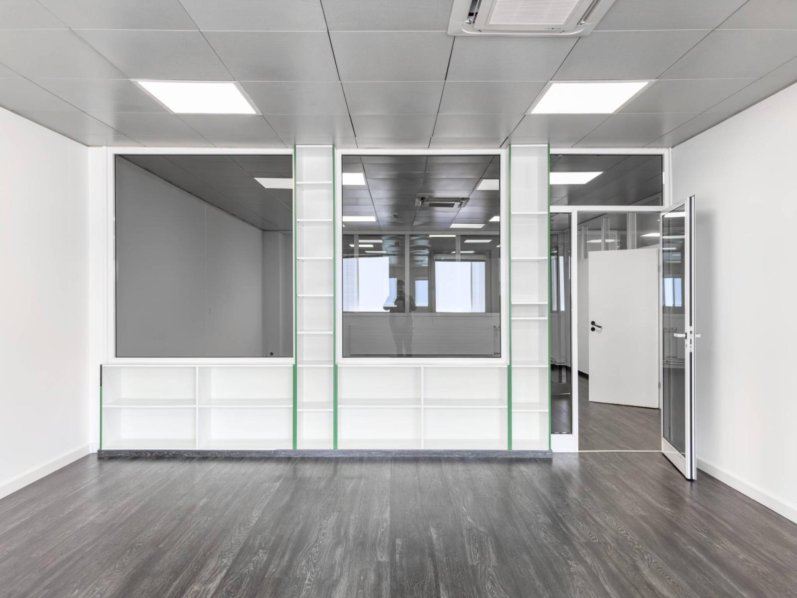 Surface de bureaux/ateliers de 337m2 à Satigny