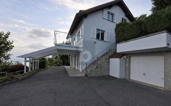 INDIVIDUELLE ET SPACIEUSE AVEC VUE INCROYABLE
