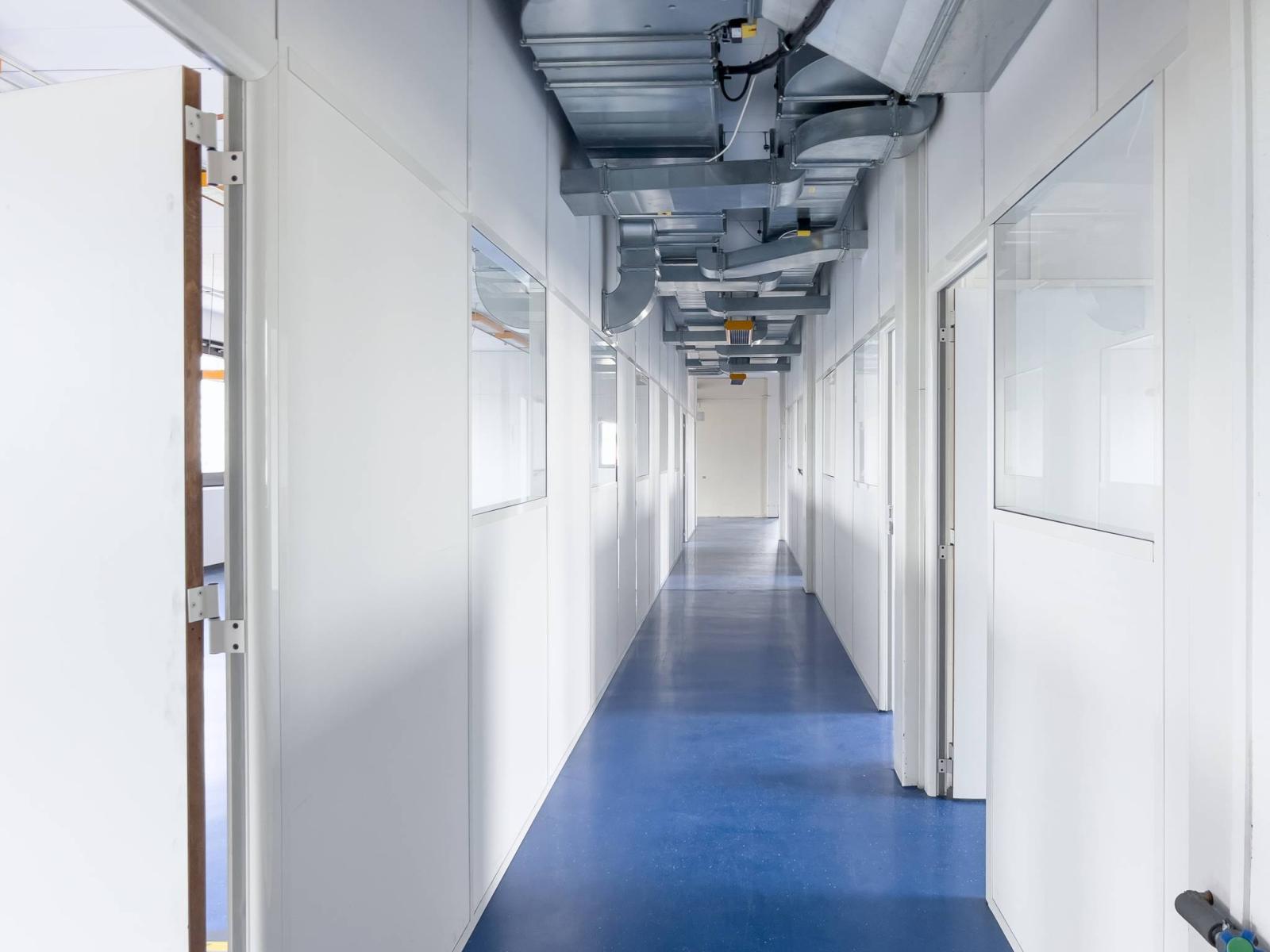 Laboratoire, production, atelier de 420 m2 à louer à Satigny