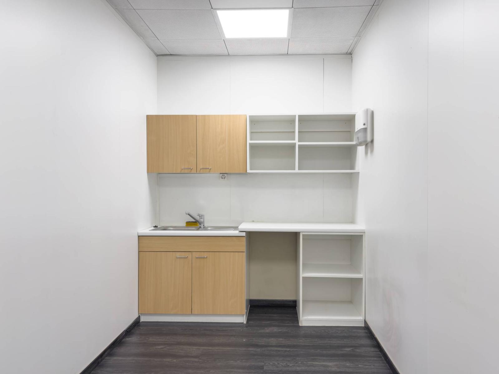 Surface de bureaux/ateliers de 337m2 à Satigny