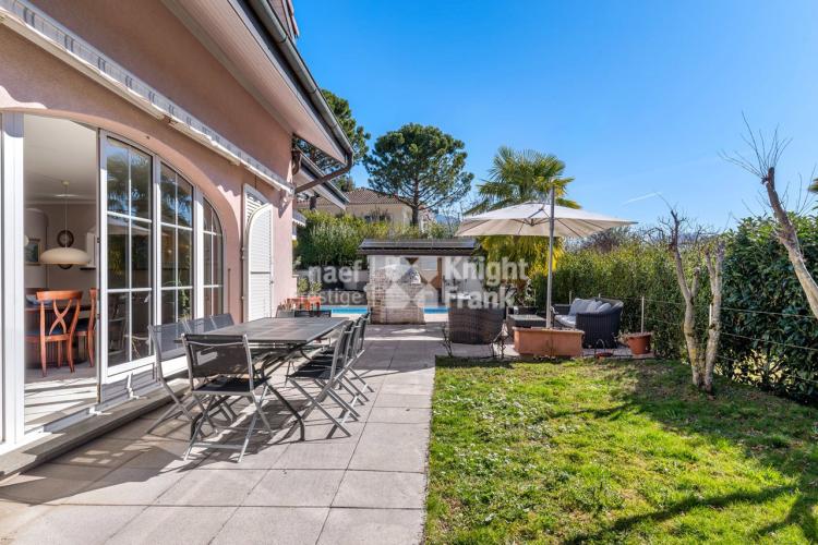 House for sale, Vaud (Riviera-Pays-d'Enhaut District, Switzerland)