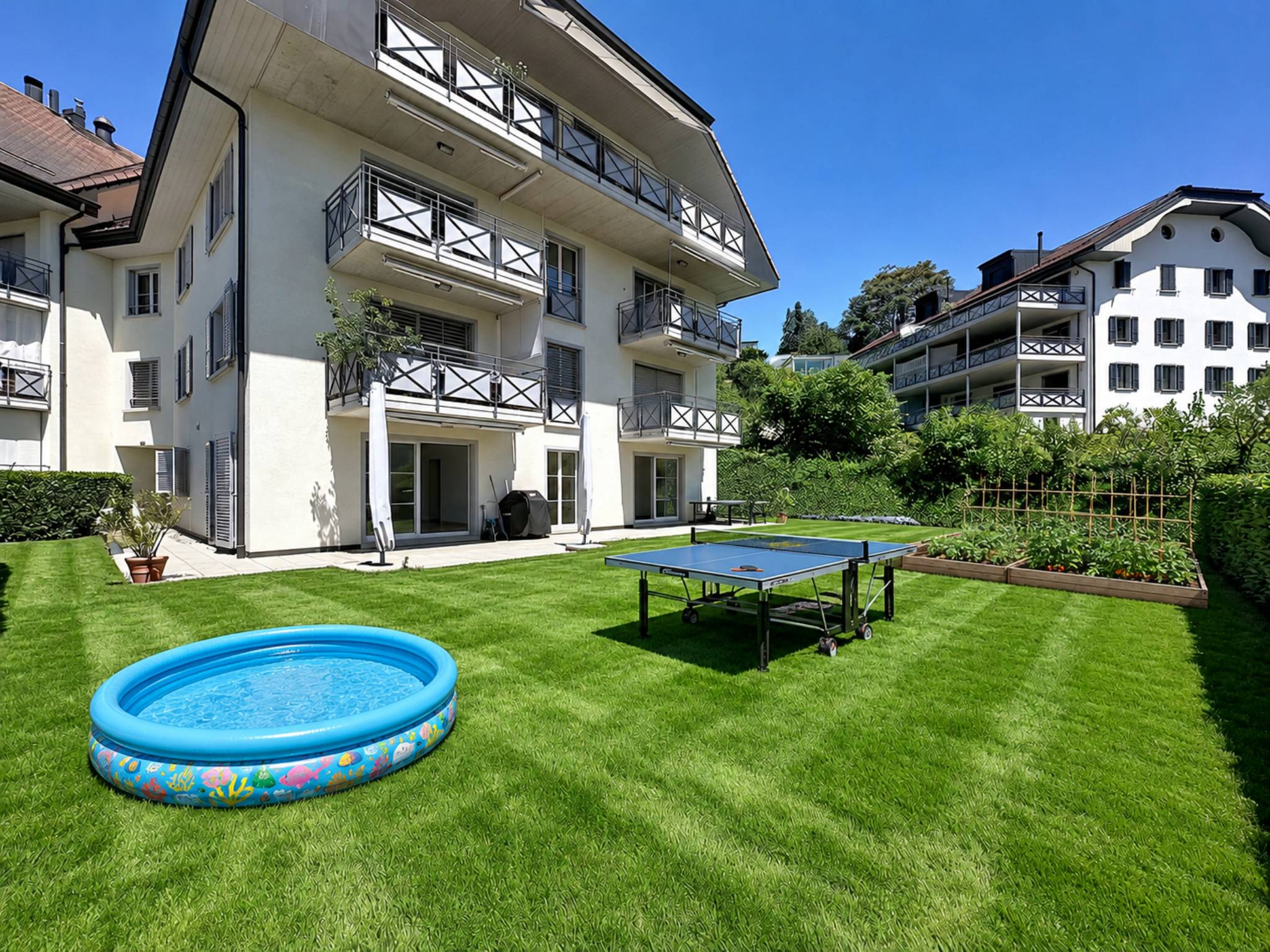 PgAIB_kaban-bien-6744811.png