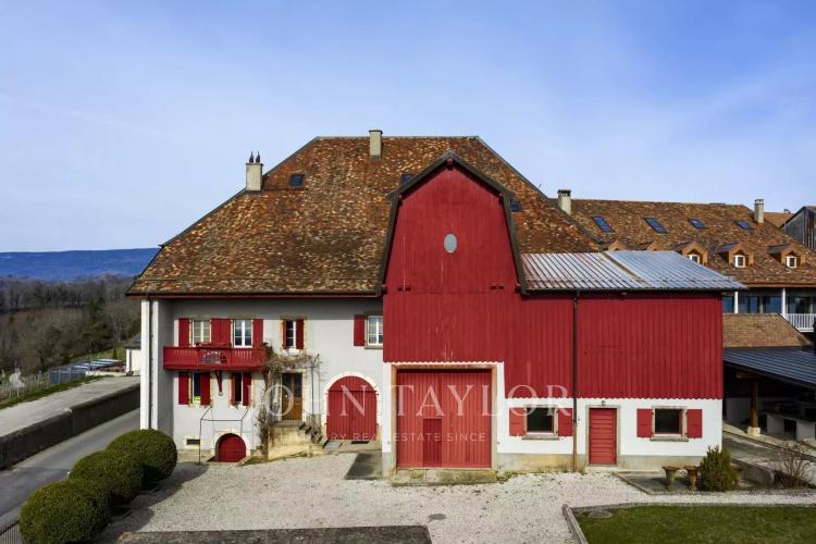 House for sale in Saint-Livres, Switzerland