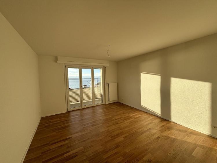 2081 - Superbe appartement de 4 pièces rénové au 1er étage