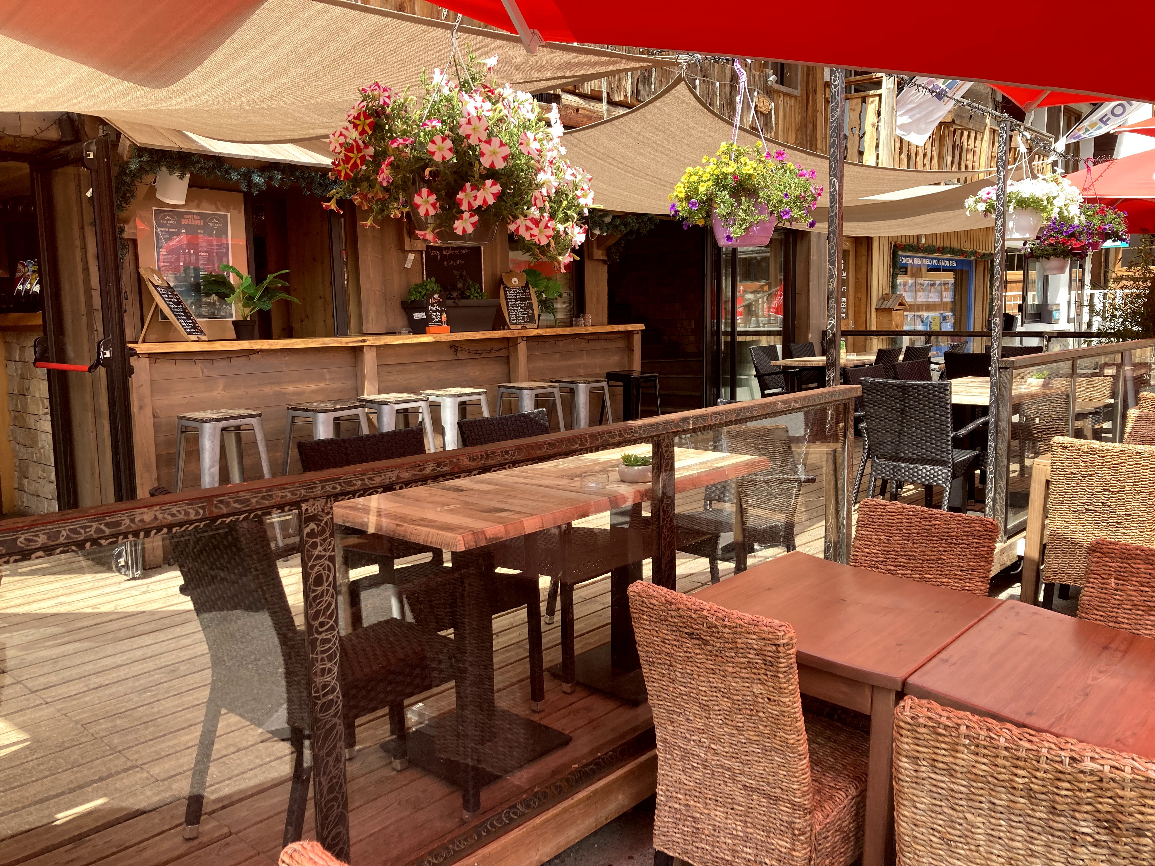 pO3NB_the-spot-terrasse-1-1694594834.jpg