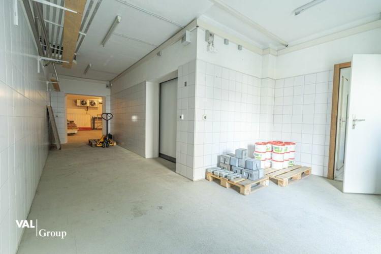 Attraktives Depot/Lager an zentraler Lage