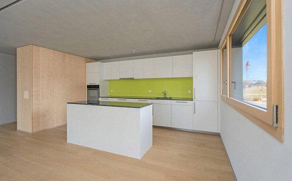 Helle 3.5-Zimmer-Wohnung mit Balkon an ruhiger Lage!