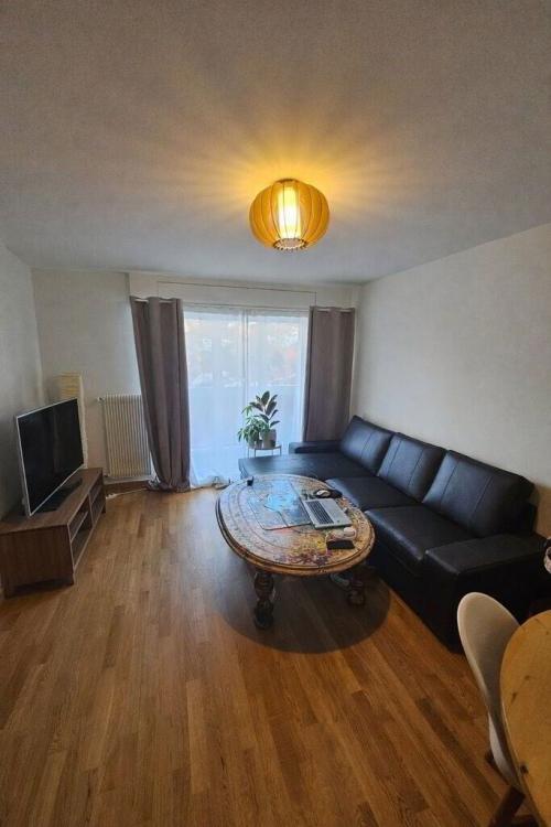 Grand appartement de 4.5 pièces