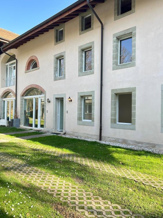 Prächtige 7.5-Zimmer-Villa in Chigny
