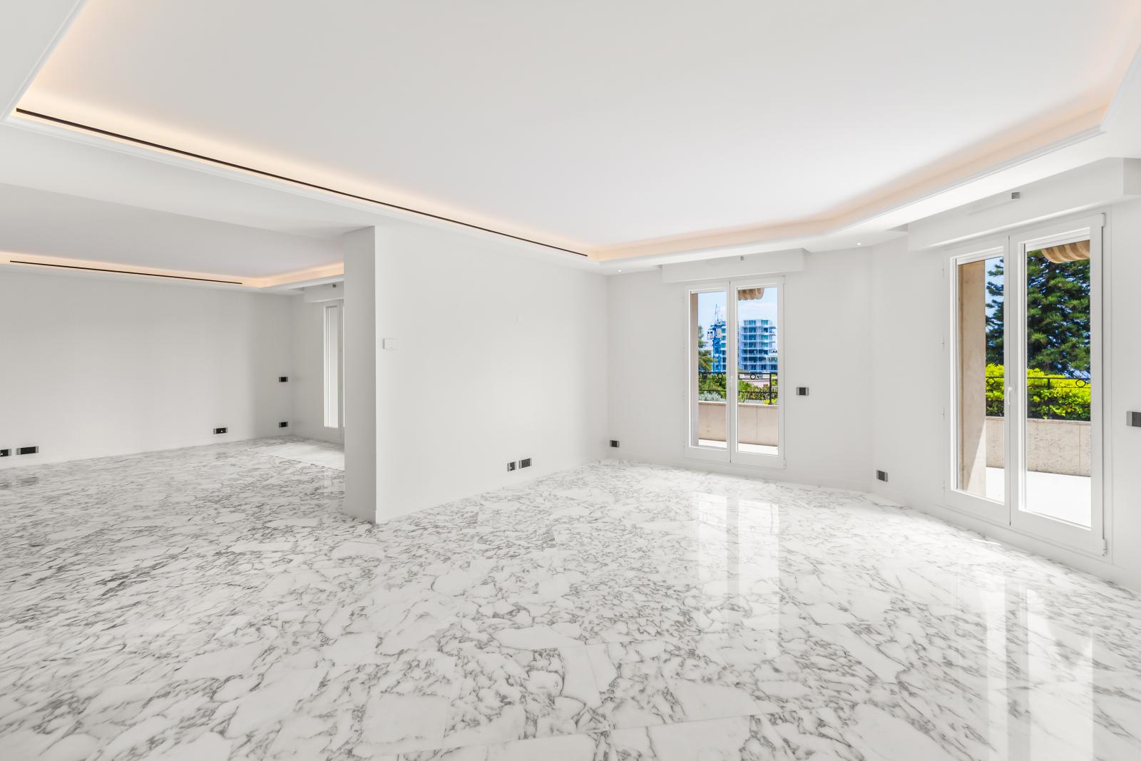 Résidence du Métropole – Élégant appartement de prestige de 3 chambres au cœur du Carré d’Or