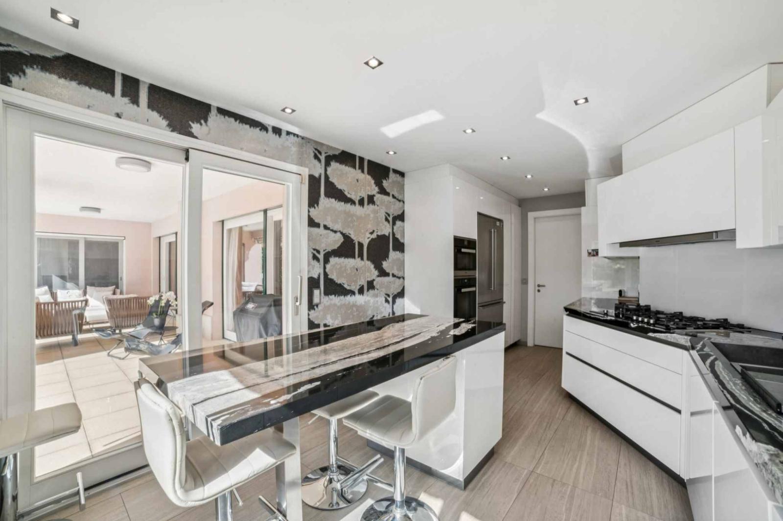 Superbe appartement avec jardin dans une résidence de haut standing