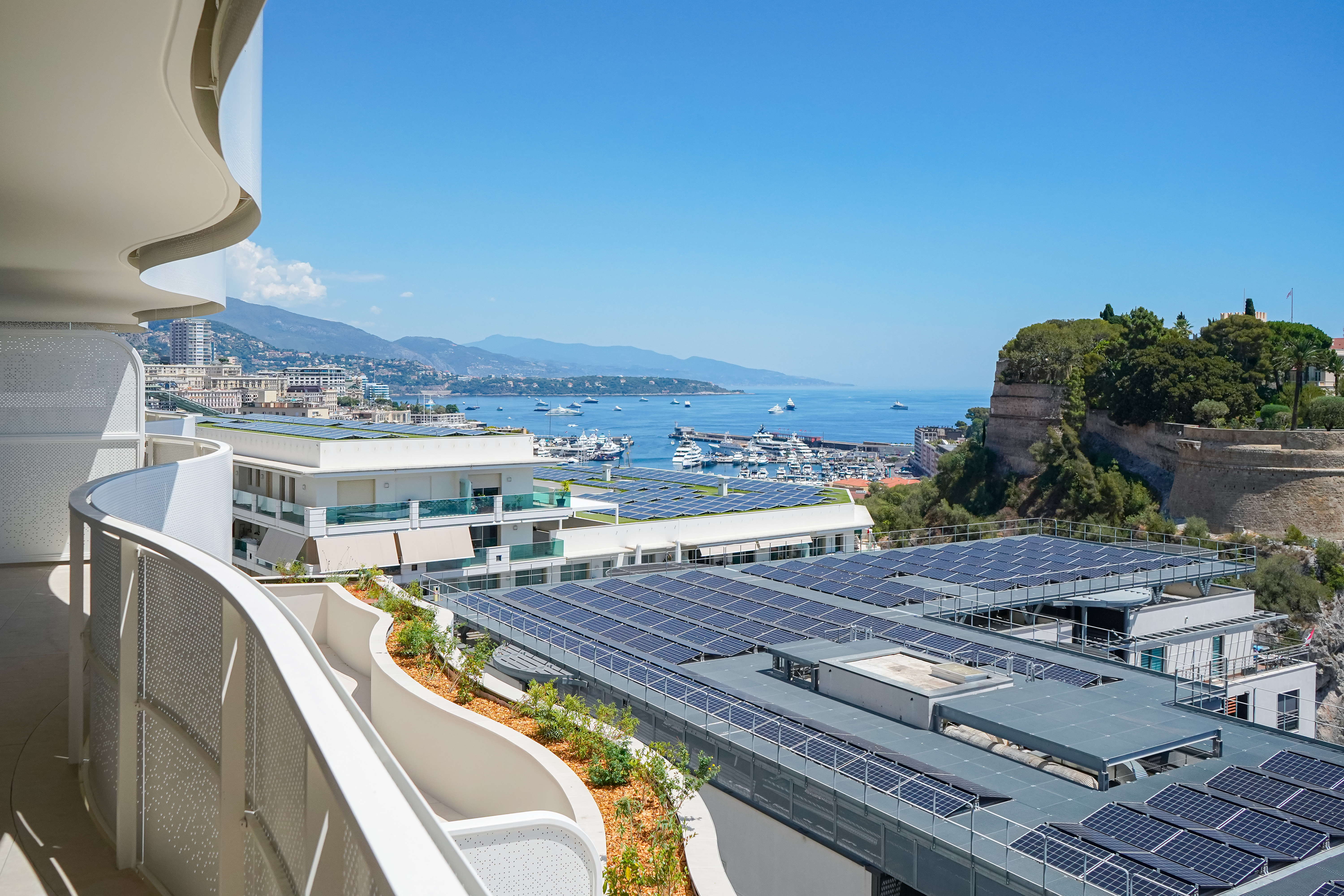 q8JXe_terrasse-valeri-agency-barnes-monaco-1781881046.jpg