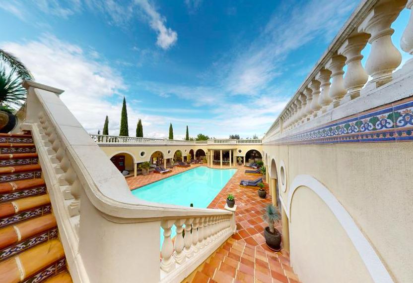 VILLA AMBER