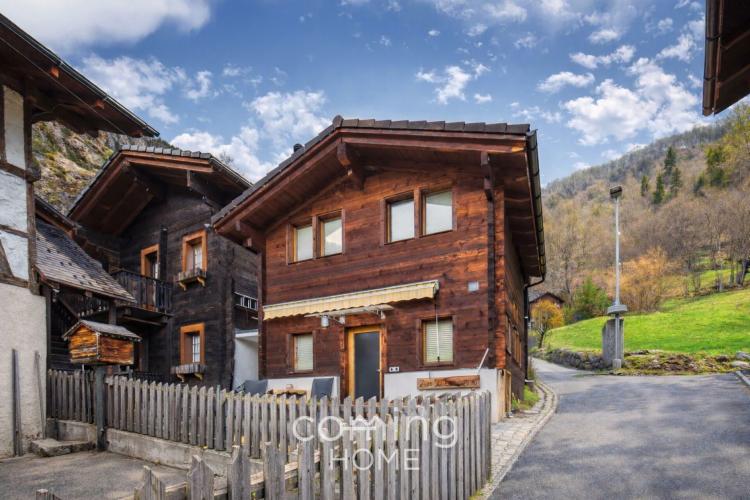 Ferienchalet im Fieschertal - gemütlich, mit Cheminée und Bergsicht nahe dem Aletschgebiet