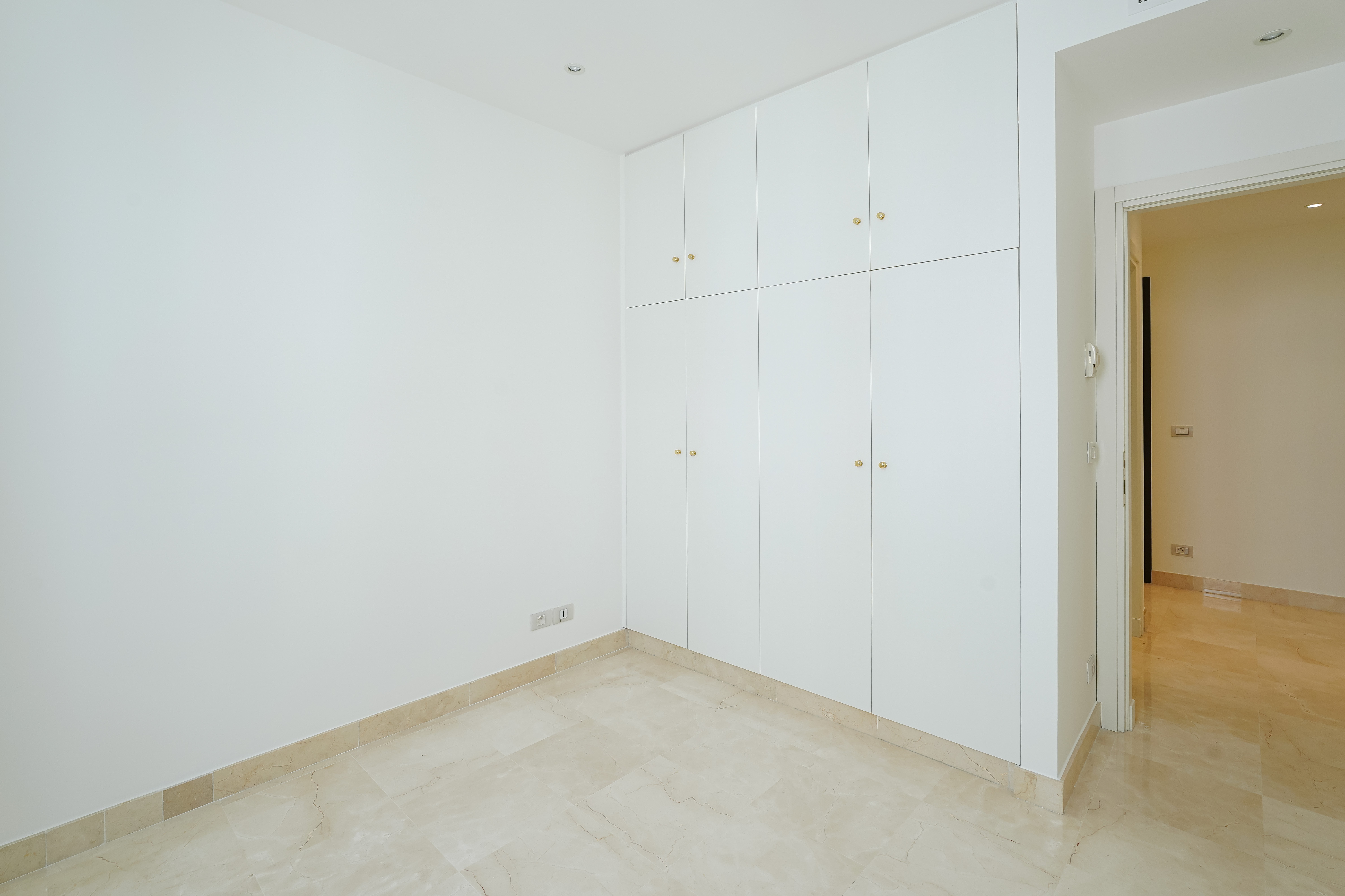 QdeyU_chambre-bis-3-pie-ces-zodiaque-valeri-agency-1785767932.jpg
