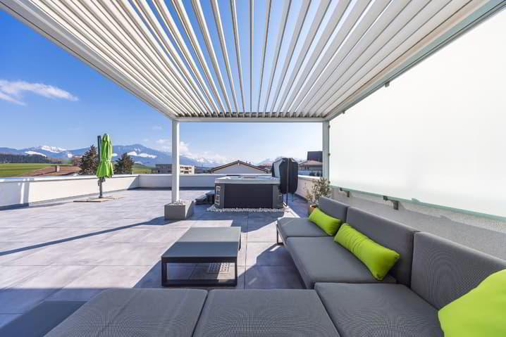 Attique en duplex avec splendide terrasse