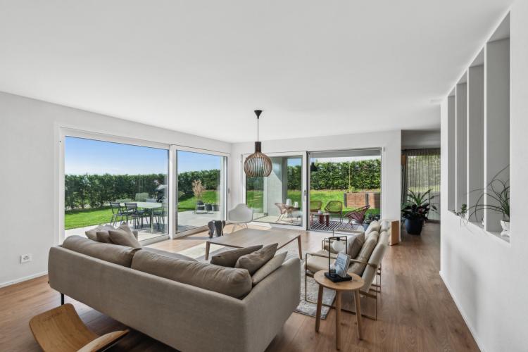 OBJET COUP DE COEUR ! SUPERBE MAISON INDIVIDUELLE AVEC GRAND JARDIN