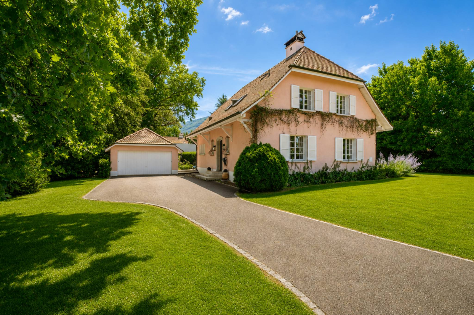 En exclusivité ! Propriété individuelle à fort potentiel