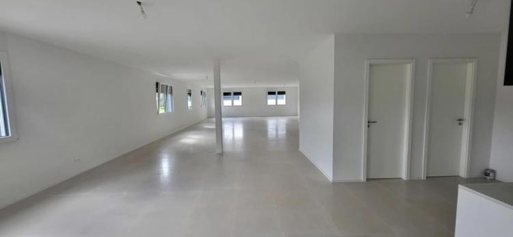 Administratif/Bureau 4 pièces 200 m2 à Corcelles-près-Payerne