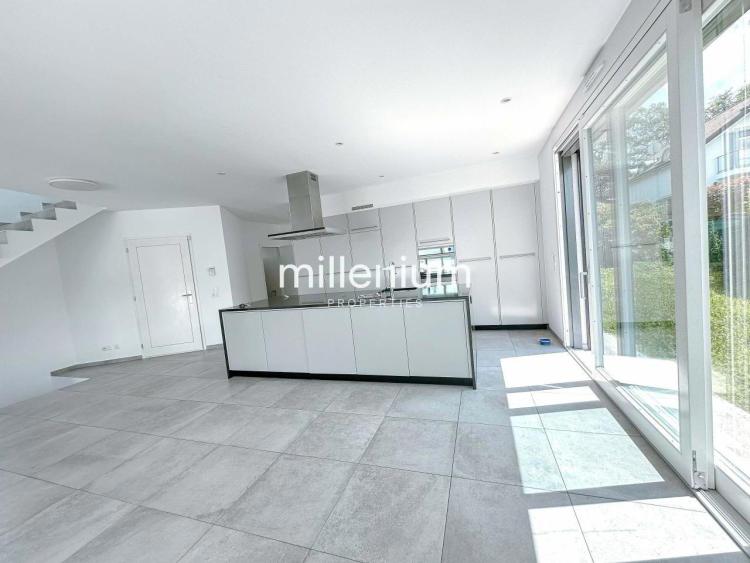 Maison contemporaine 8P vue Lac