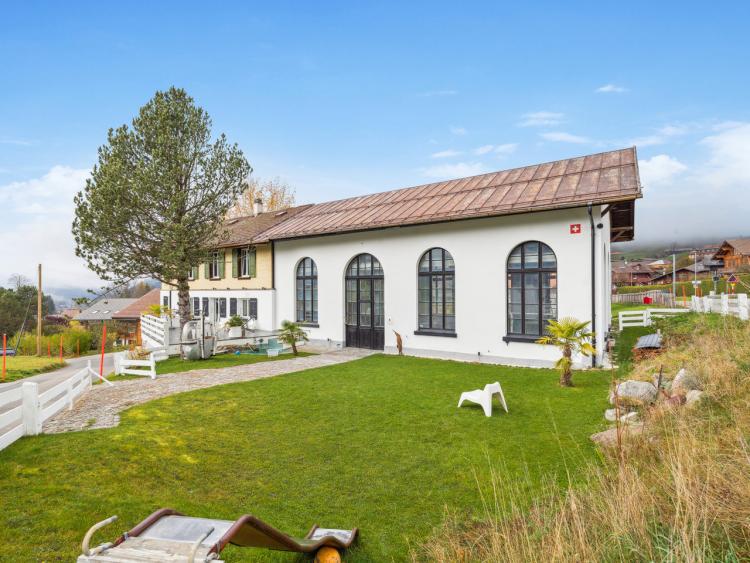 House for sale, Château-d'Œx (Château-d'Oex, Switzerland)