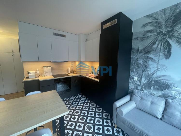 Appartement de 2 pièces meublé avec goût - Chambre séparée