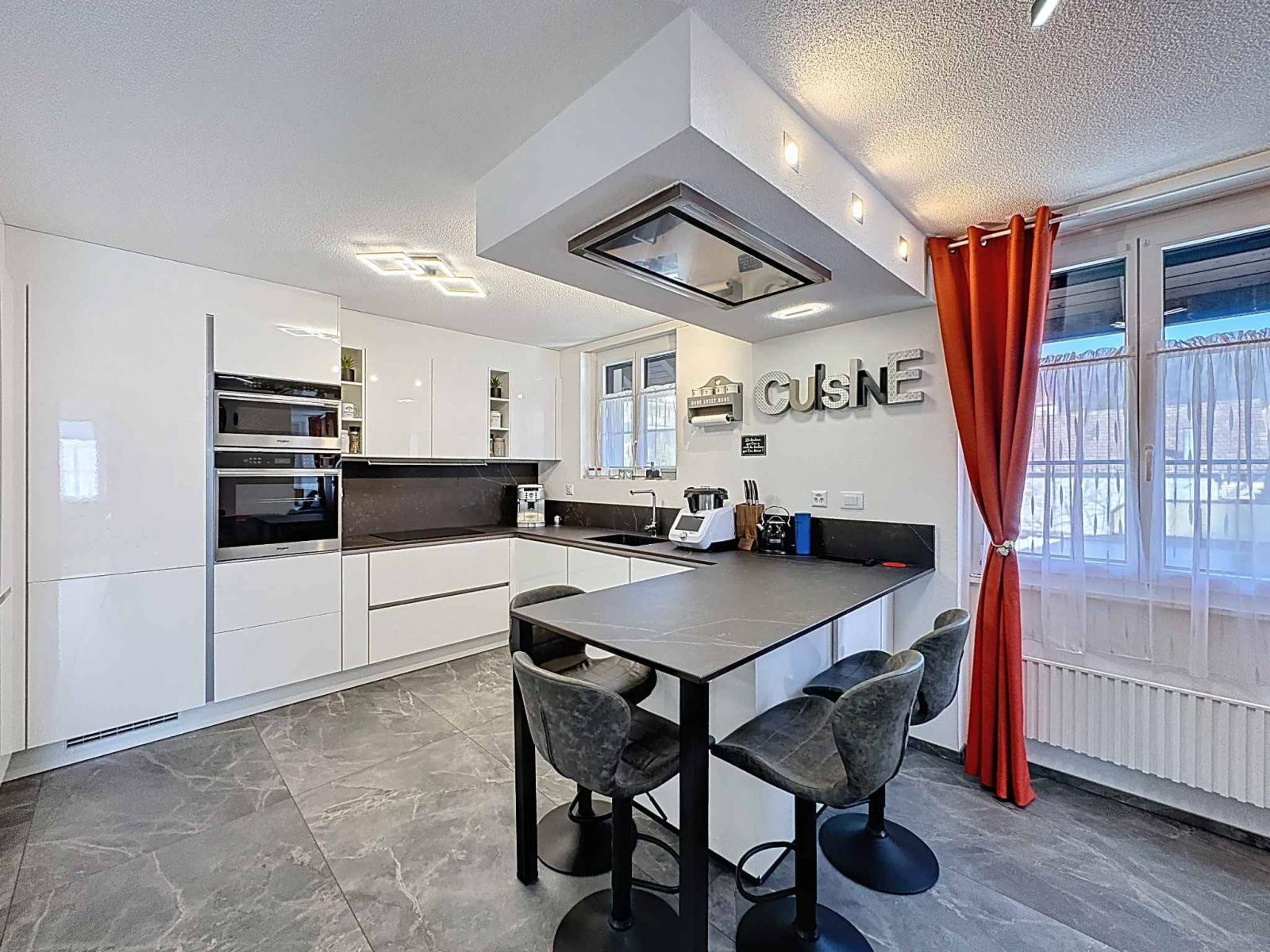 Duplex de charme au cœur de Dombresson