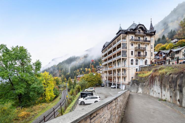 Élégance alpine: Un joyau Belle Époque réinventé à Finhaut