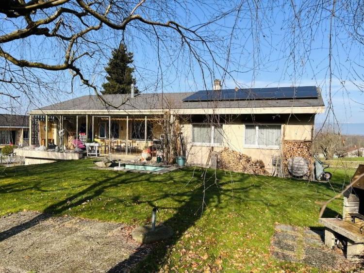 Au calme - Belle villa individuelle avec pièce pour indépendant