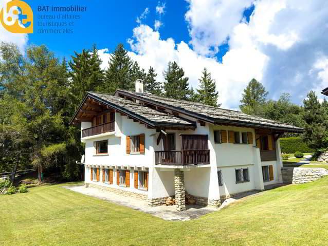 Ete 2026 Appartement dans chalet à proximité du Golf de Crans