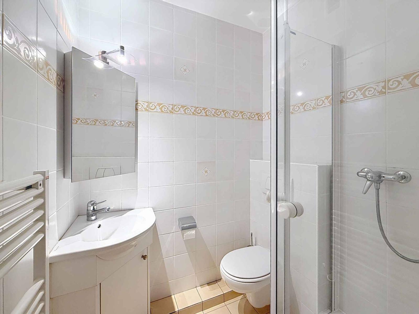 Bel appartement rénové au calme, proche du Parc Bertrand