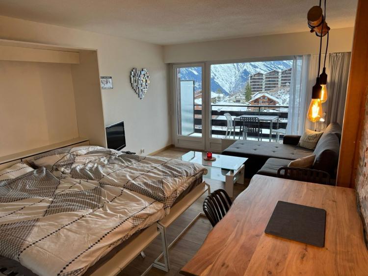 Grand studio meublé pour 2-4 personnes au Christiania - Nendaz